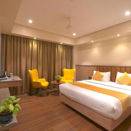 The Natraj Yes Please -New Delhi Hotel Eksteriør billede