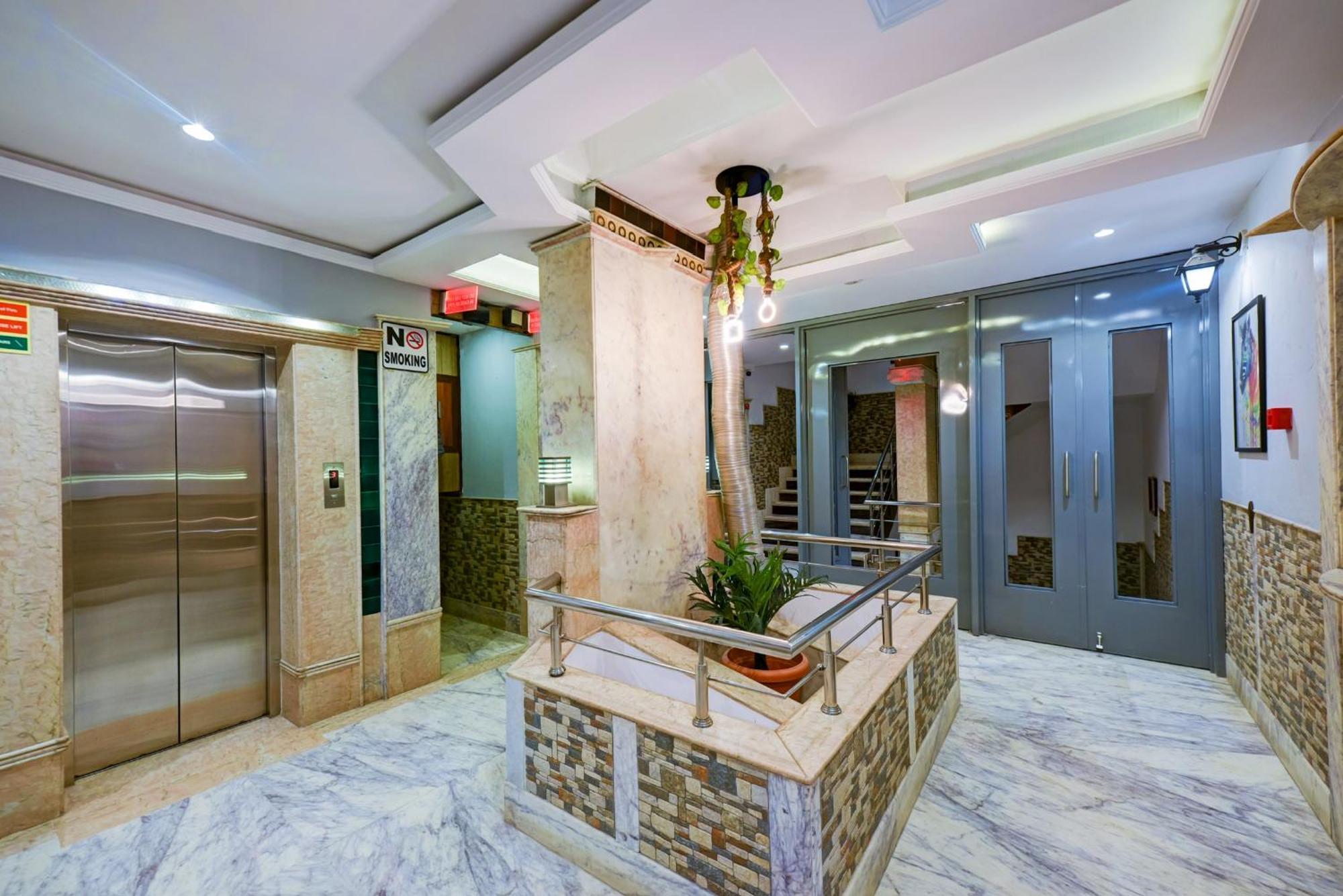 The Natraj Yes Please -New Delhi Hotel Eksteriør billede