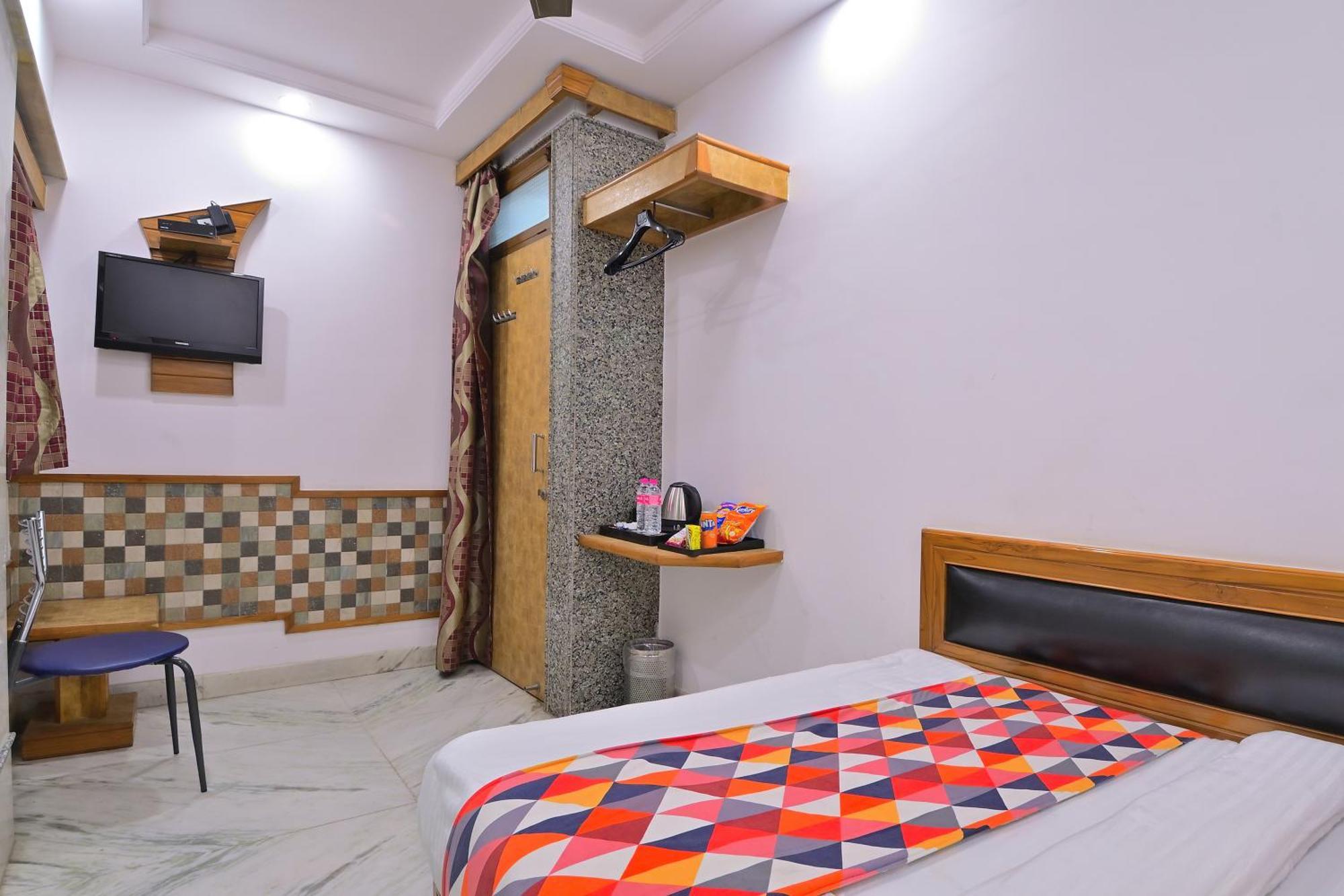 The Natraj Yes Please -New Delhi Hotel Eksteriør billede