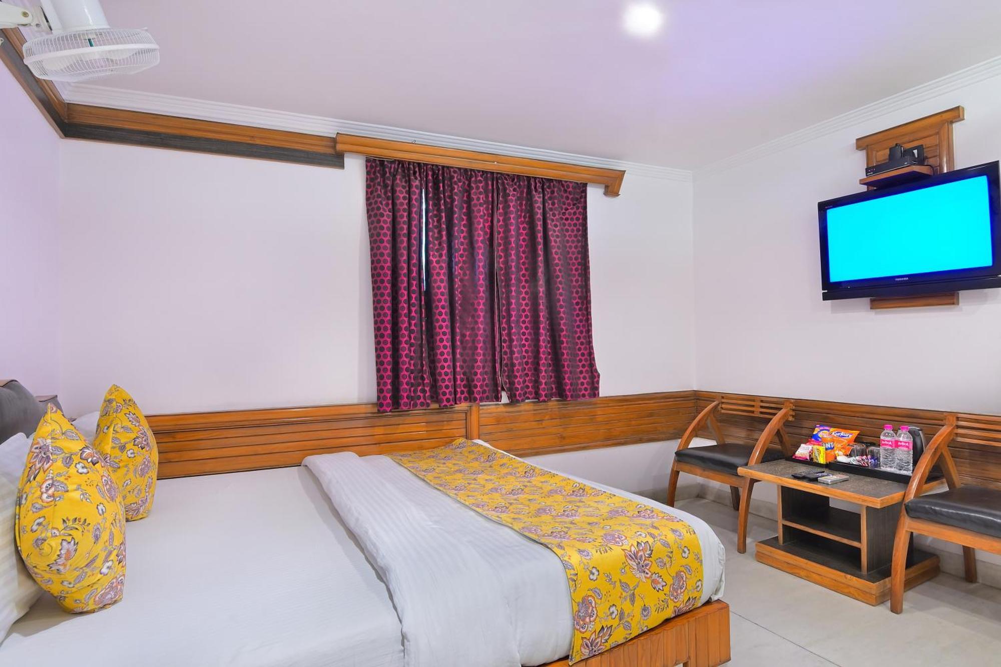 The Natraj Yes Please -New Delhi Hotel Eksteriør billede