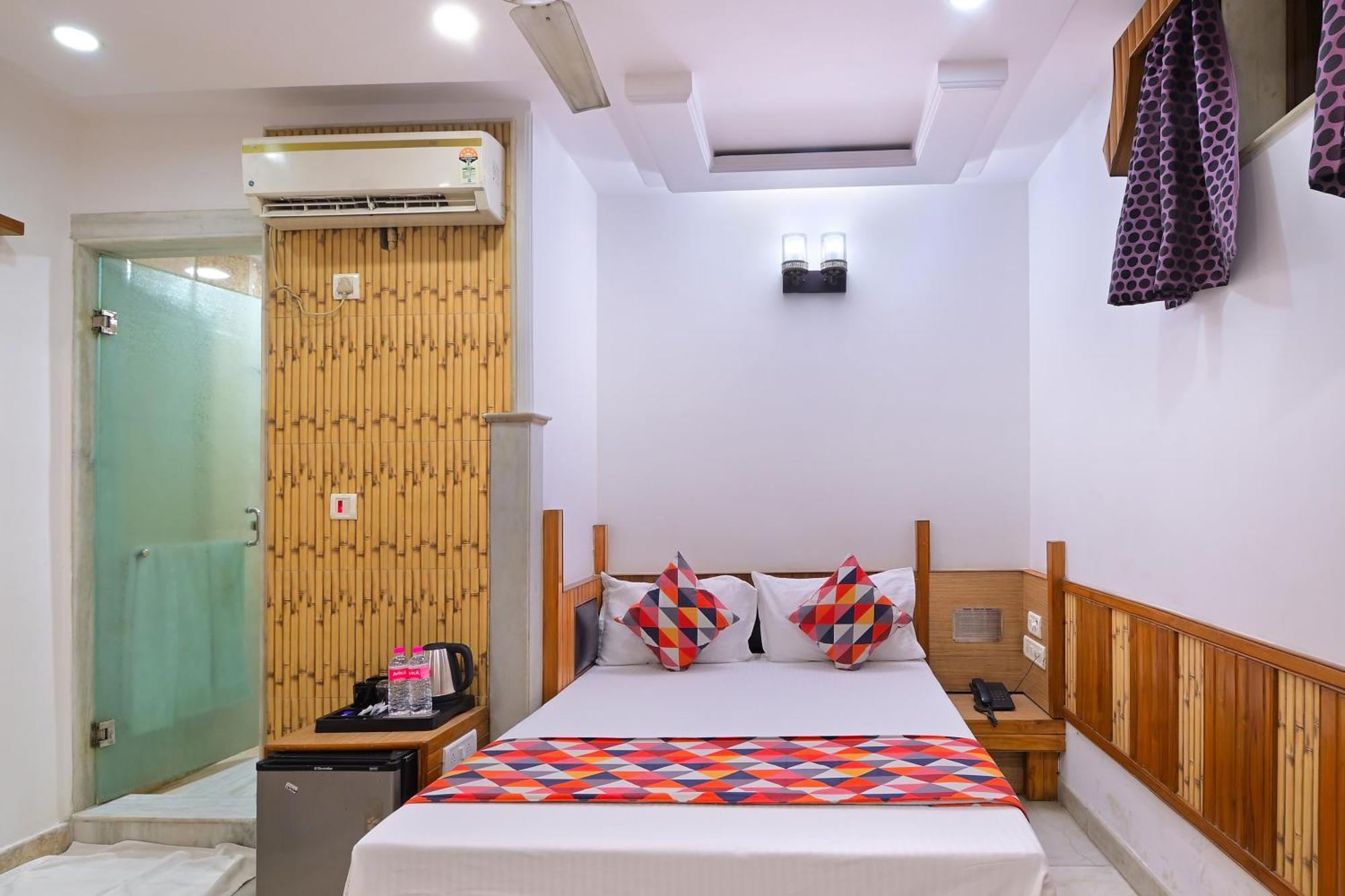 The Natraj Yes Please -New Delhi Hotel Eksteriør billede